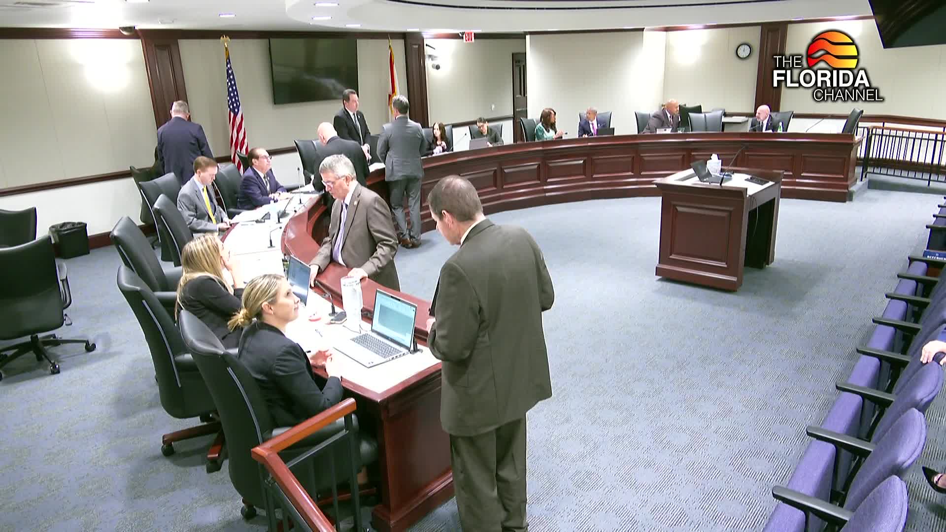 Panel backs tougher sentence for violence against officers; sponsor says bill is about life sentence for resisting with violence