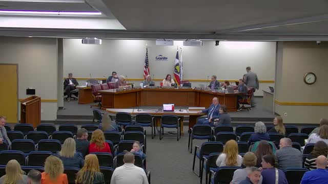 Jonathan Meekum rallies against Oak Ridge Elementary School closure proposal