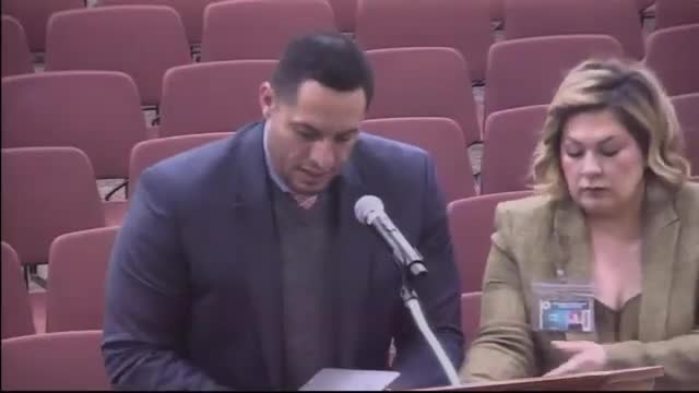 District proposes $2500 incentive to reduce staff and address $8M budget deficit