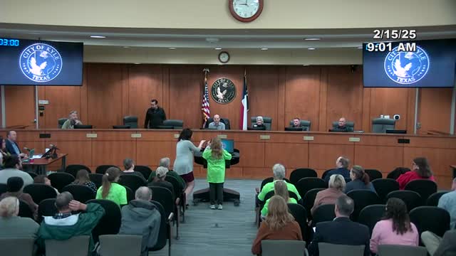 Kyle City Council votes 6-1 to relocate historic live oak on Stagecoach Road