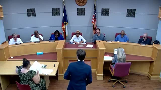 Residents urge Rolling Hills officials to address deteriorating road conditions