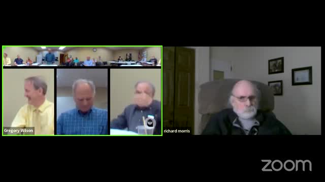 Council approves Kenley wedding on floating stage ahead of summer concert series