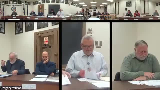 Residents clash over holiday display diversity at city council meeting
