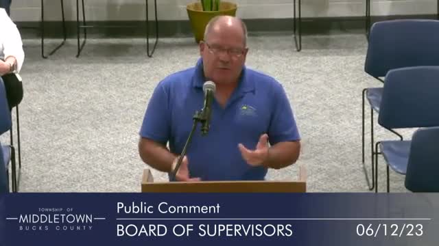 Highland Park residents demand action on noise and air pollution from shopping center deliveries