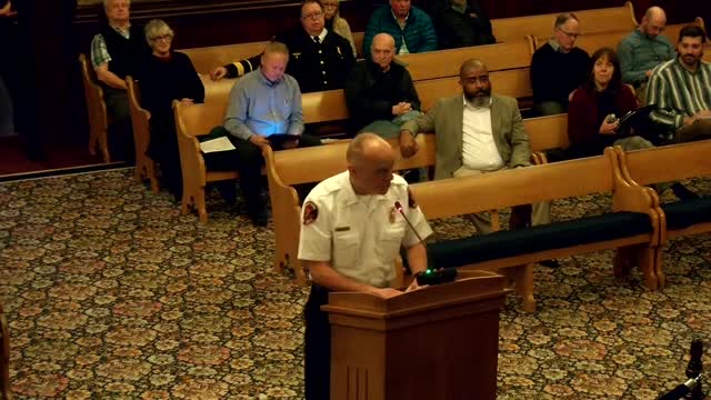 Fire Chief Tracy Montoya honors Norwich council members in farewell address