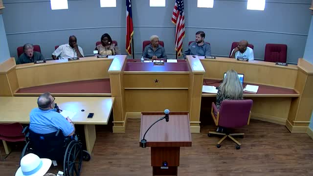Crockett officials discuss urgent street repair needs amid budget constraints
