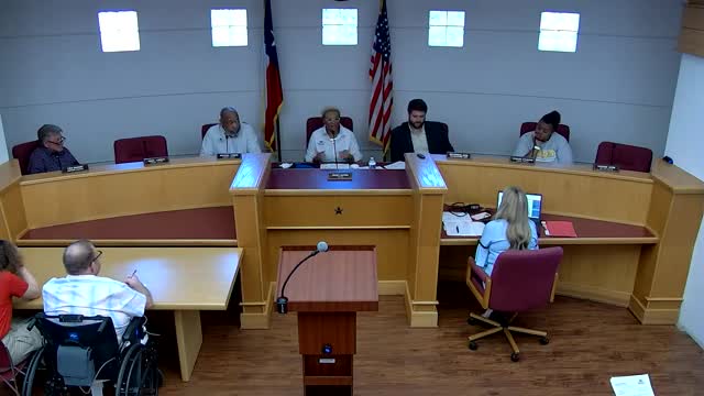 Crockett City Council approves Christmas event closure and circus permit