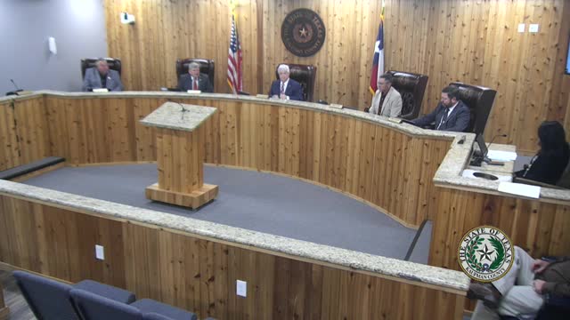 Kaufman County officials gather for prayer and pledge at morning meeting