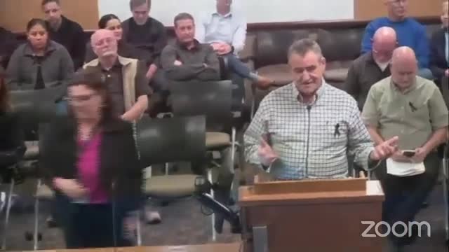 Lincoln City Council honors late council member Bill Lawrenson in heartfelt tribute