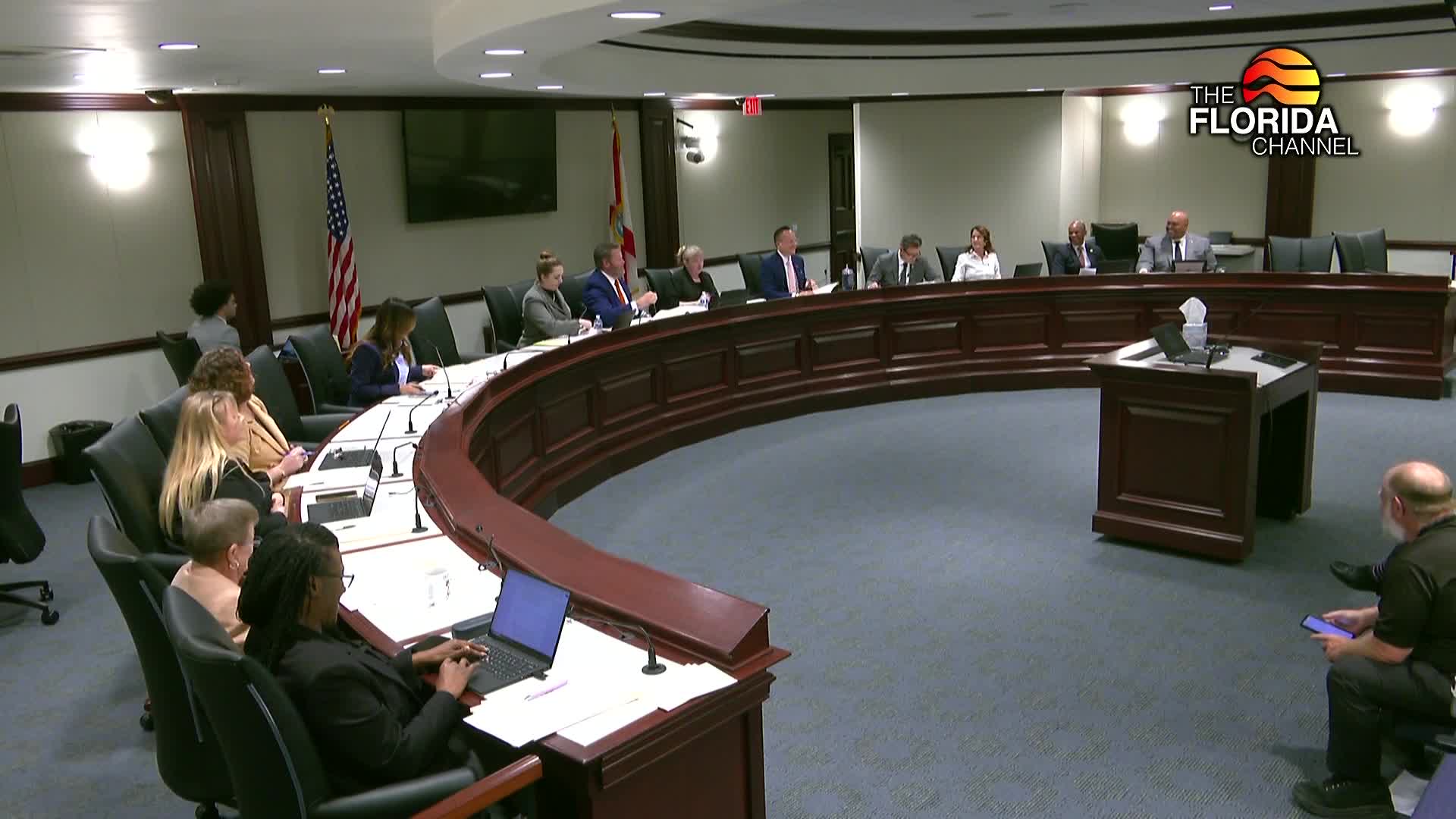 Committee adopts amendments and clears bill to target fraudulent use of gift cards