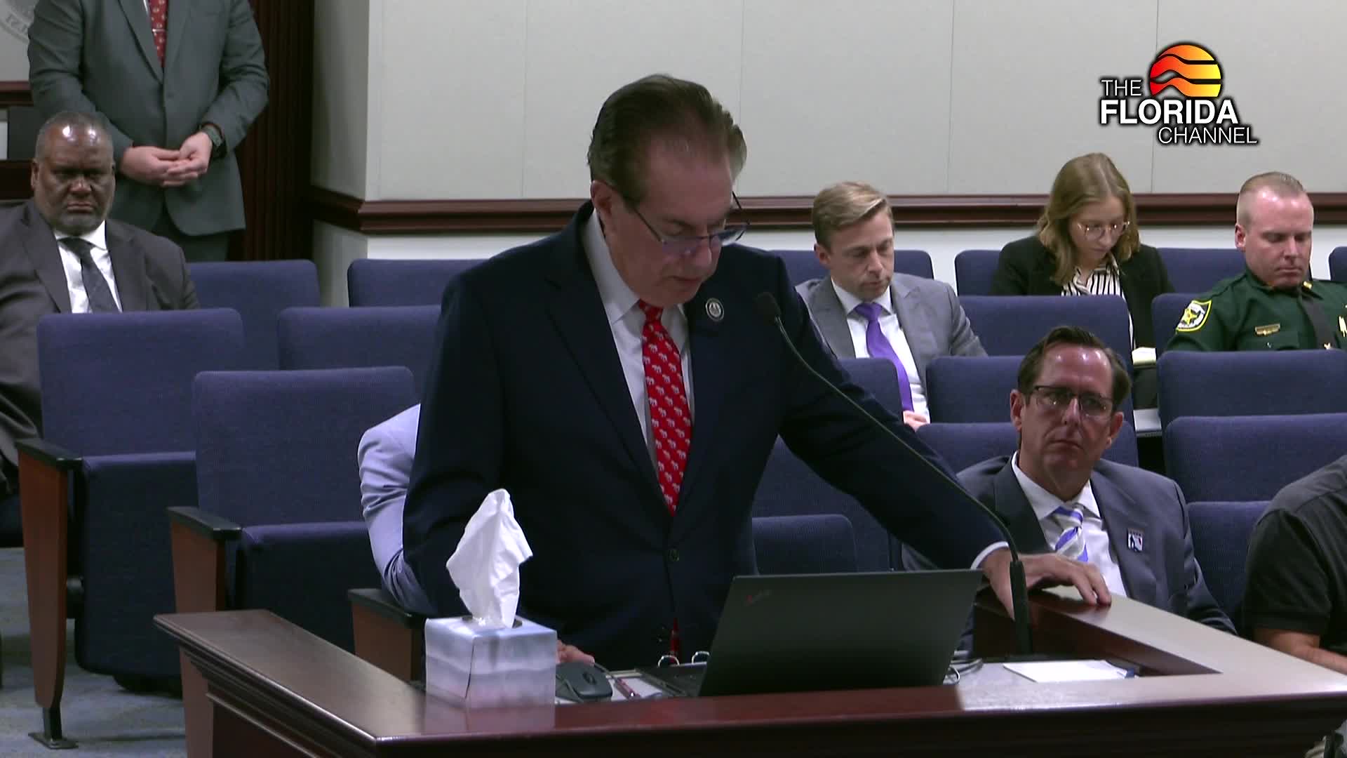Senator Wright proposes new laws to strengthen nuisance abatement penalties in Florida
