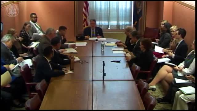 Senate Committee Reviews Environmental Packaging Bill Amid Stakeholder Concerns