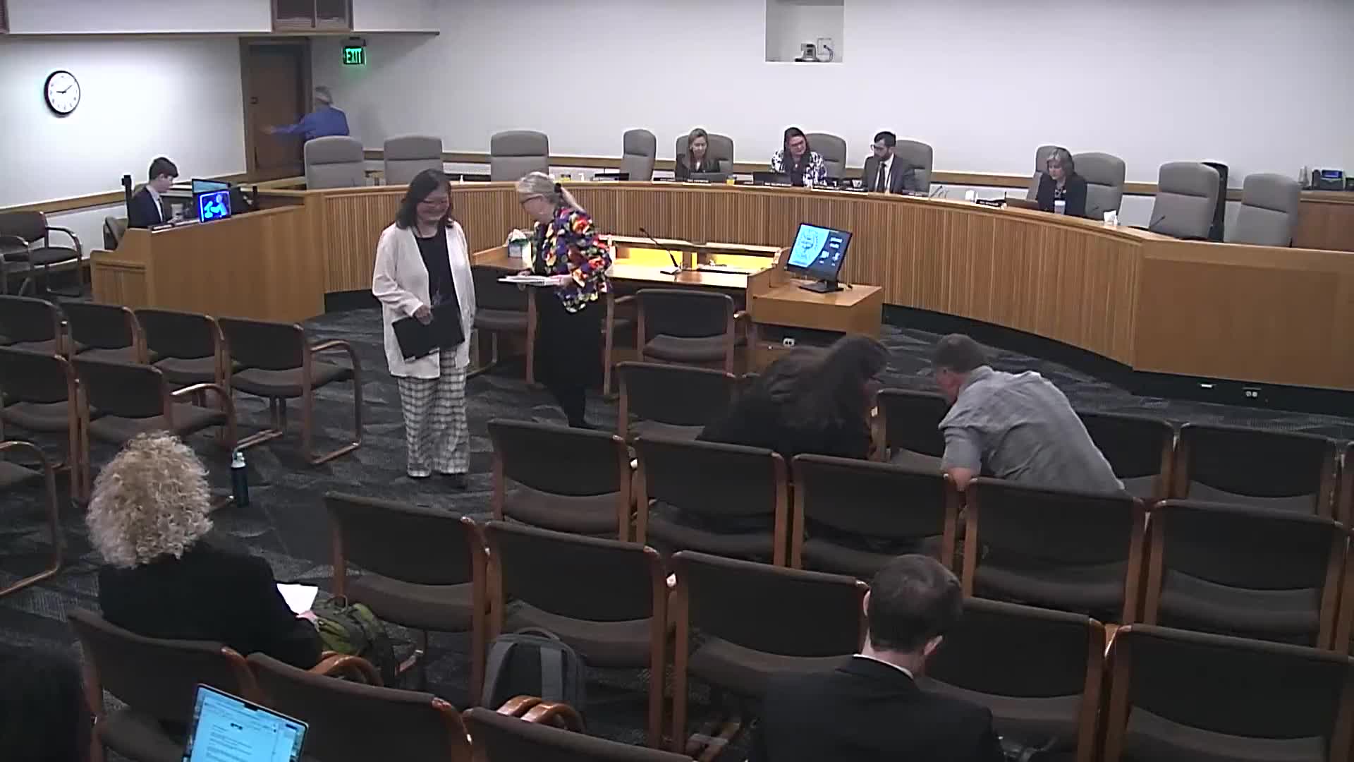 Committee hears bill to create decision-making support center to expand less-restrictive alternatives to guardianship