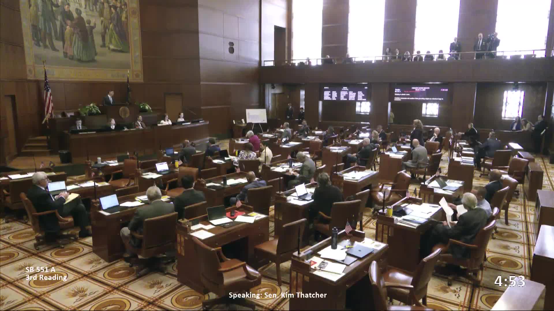 Oregon Senate passes Bill 551 to enhance timber industry and reduce plastic impact