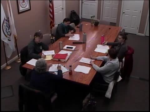 City meeting discusses Elvis return and recycling funds allocation