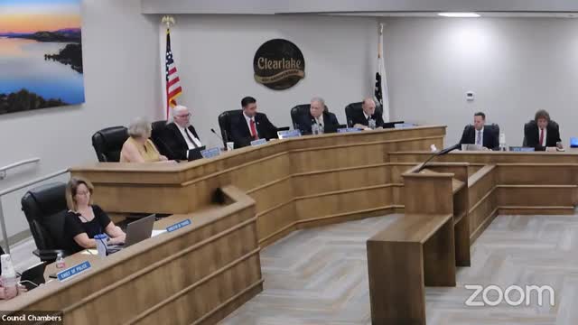 Clear Lake City Council extends city manager Alan Flora's contract for two years