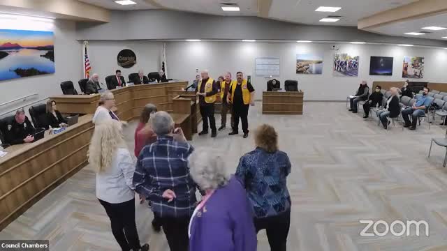 Lakeshore Lions Club donates $5000 to Meals on Wheels for senior nutrition program