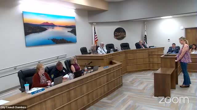 Susan Gilbert advocates for multi-use area and RV solutions at city council meeting