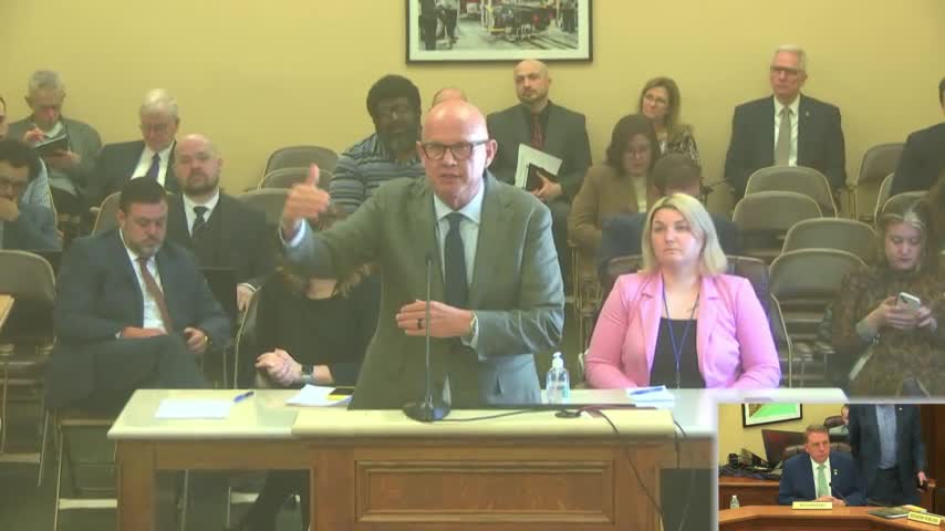 Committee approves SB 726 substitute to require on-site services at MAT centers and restrict telehealth use