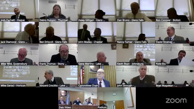 SUNY Adirondack introduces new vice president Keith Kaplan to board members