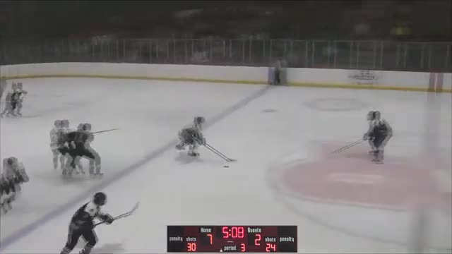 River Kings dominate Express with 7-2 victory in intense hockey match