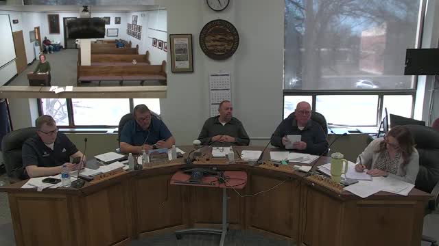 Residents seek noise ordinance near city limits for barking dogs and late-night mowing