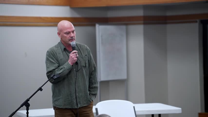 Doctor Moore prescribes hydroxychloroquine widely amid COVID-19 treatment controversies