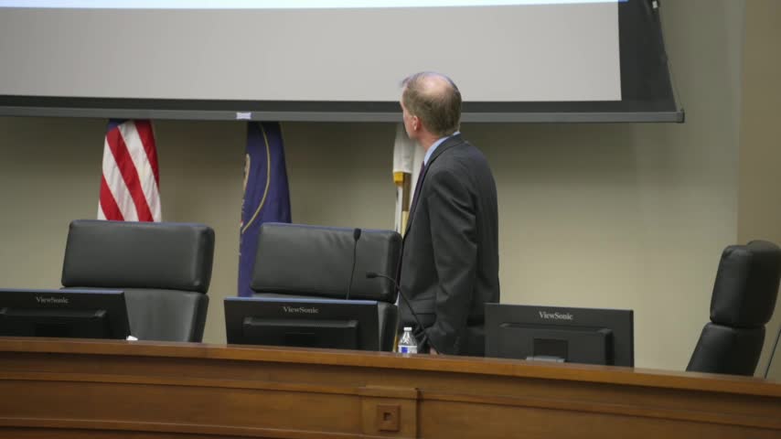 Vivek Ramaswamy outlines Taiwan defense and Ukraine peace proposals amid global tensions