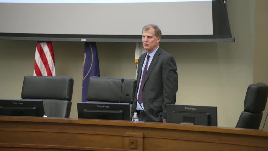 Vivek Ramaswamy advocates for US economic independence and strategic shifts in foreign policy