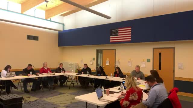 School district proposes revised calendar emphasizing earlier semester end before Christmas