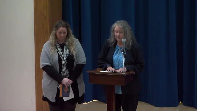 Warren Connect reports full enrollment, partnerships and classroom AI pilot