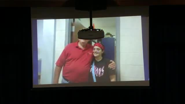 Warren County High School dedicates Ag Wing to long‑time FFA teacher Russell Watson