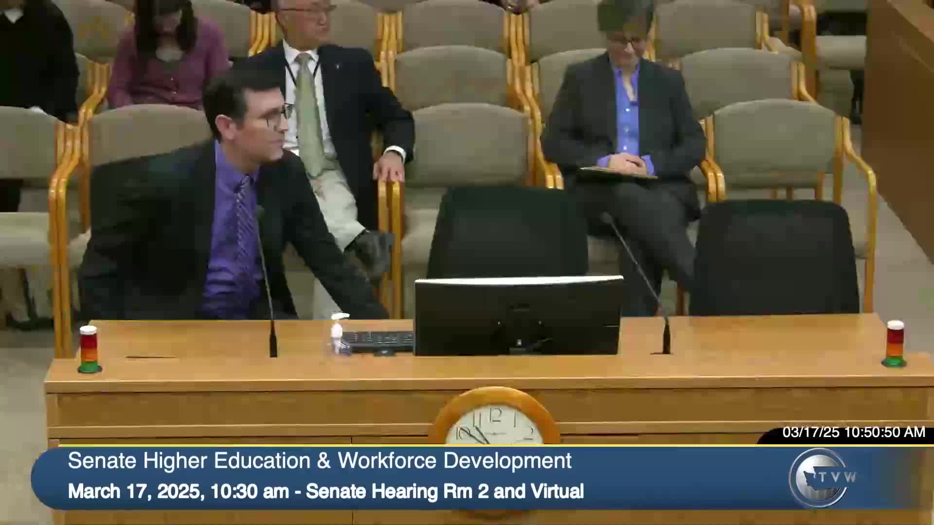 Representative Bergquist leads House passage of Washington local promise scholarship bill
