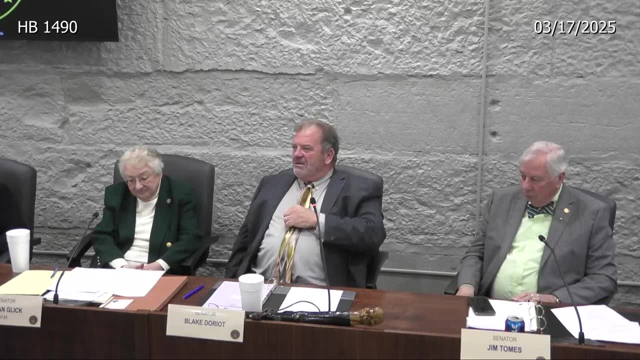 Veterinarians express concerns over equine dentistry standards and liability insurance at Indiana hearing
