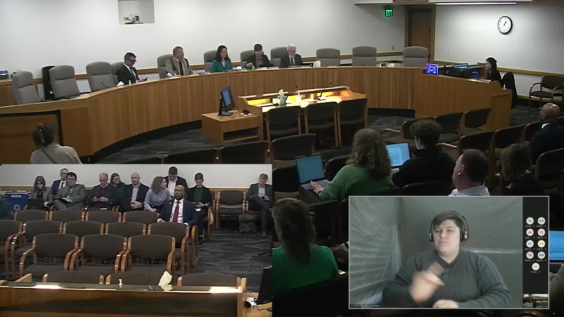 Senate Bill 6 imposes 45-day limit on Oregon residential building permit approvals