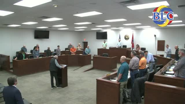 Wayne Wolford leads Pledge of Allegiance at local event honoring veterans