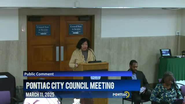Mayor addresses health disparities and youth center concerns in Pontiac meeting