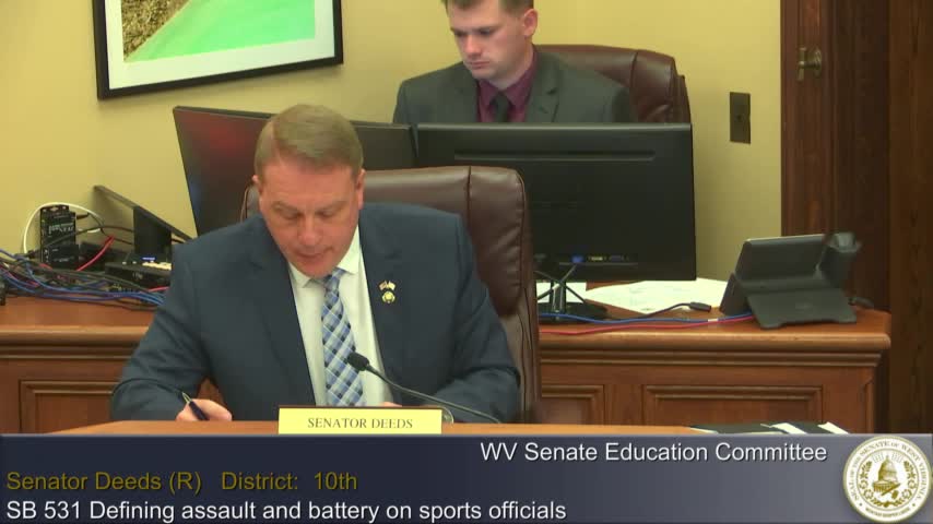 West Virginia lawmakers advance farm equipment right to repair education program