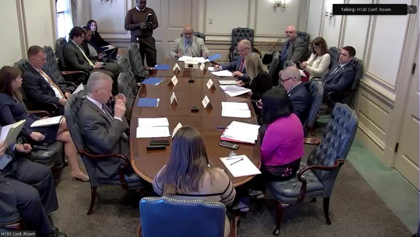 Delaware lawmakers advance bill to ban vehicle number plate flipping devices