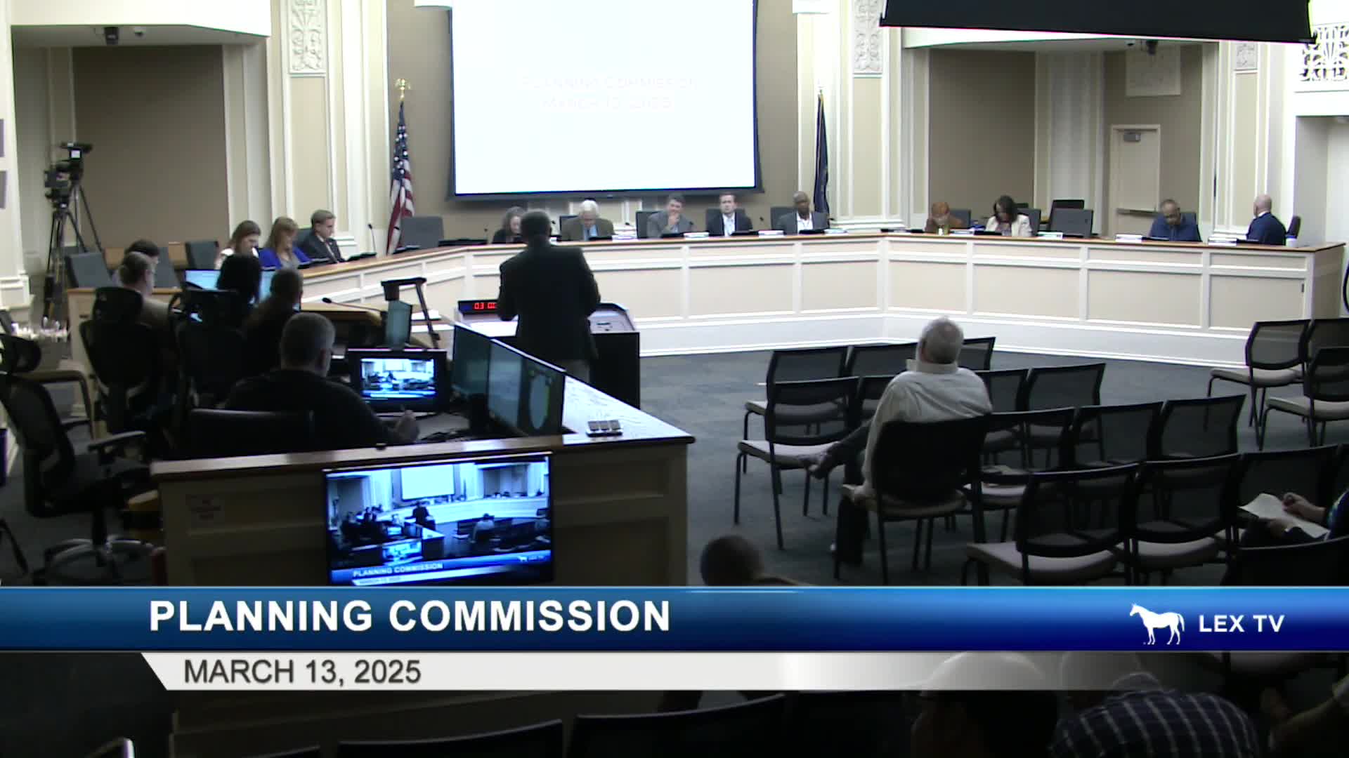 Planning Commission approves 13-townhome project near UK, grants sidewalk/tree waivers