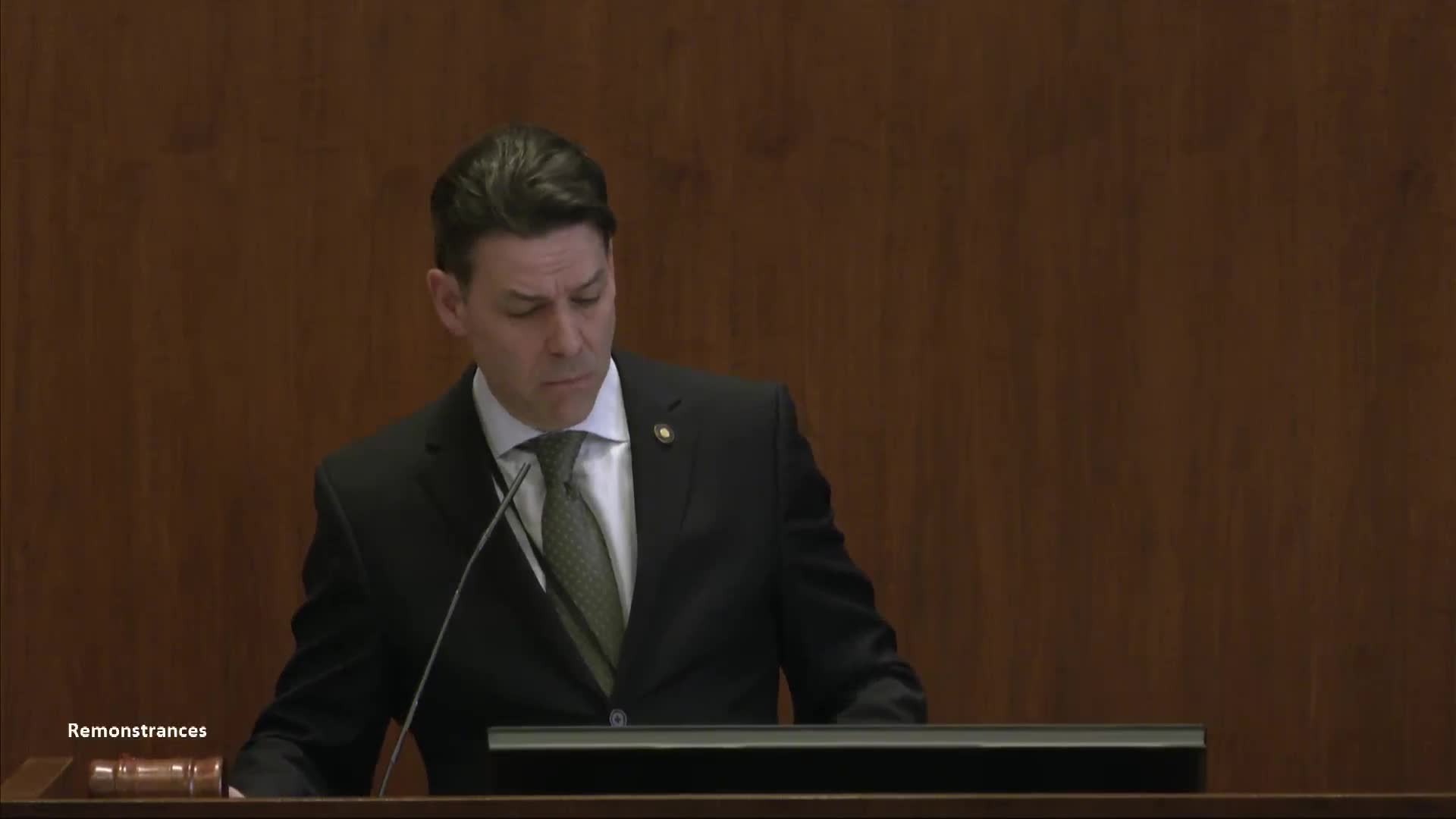 Oregon Senate passes bill to impose stricter penalties for false child abuse reports