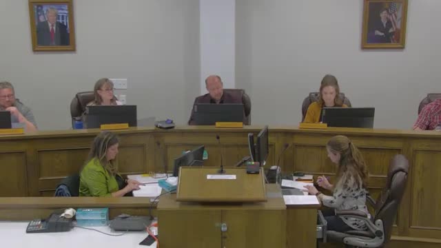Warren County supervisors approve consent agenda, contracts and an appointment; public asks for Otter Township trustee appointments