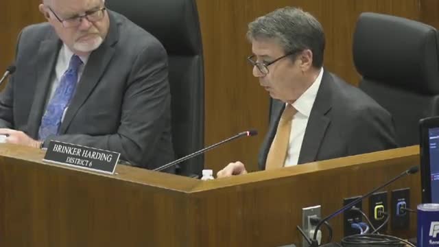 Omaha City Council debates liquor license for new convenience store amid parking concerns