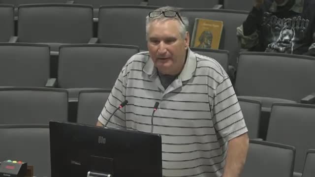 Omaha residents demand accountability over dust pollution from Crushing It operation