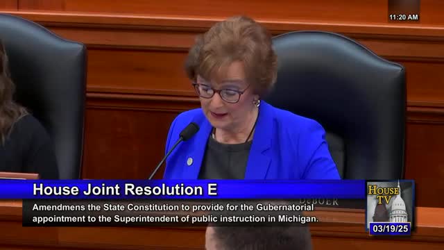 Committee approves substitute and reports House Joint Resolution E changing superintendent appointment language; final report passes 7–4