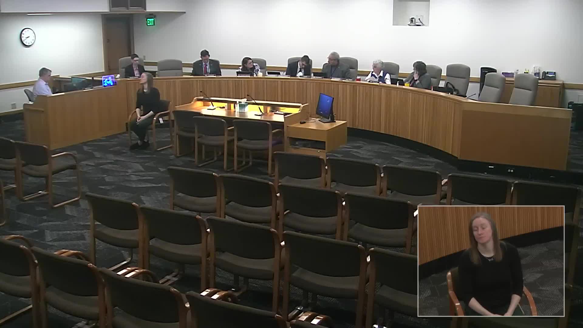 Oregon Senate approves SB 979 for higher education accessibility funding