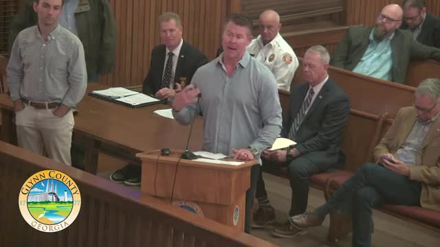 Local business owner protests King and Prince's alcohol license application in St. Simons