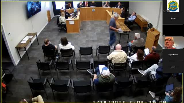 Castle Oaks Golf Club president urges city to support golf course preservation