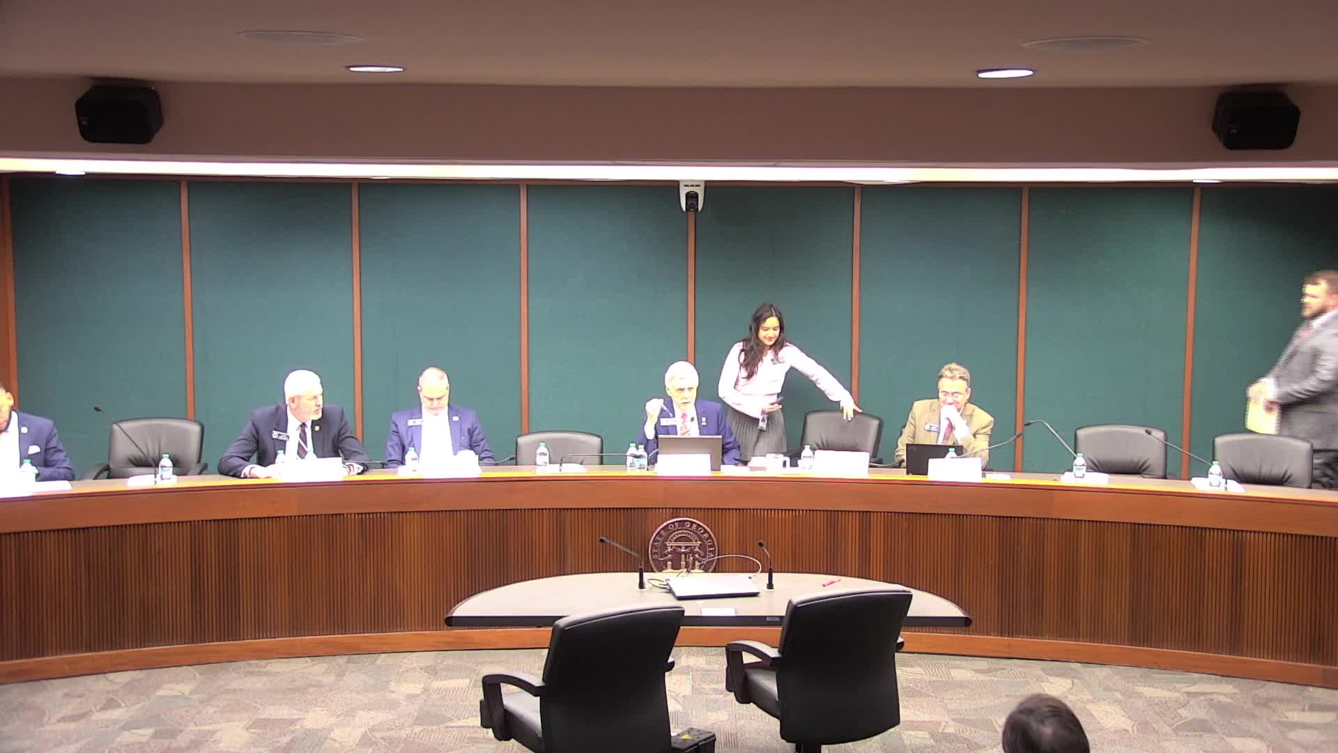 Georgia committee advances bill aligning literacy instruction with science of reading, adds dyslexia to state law