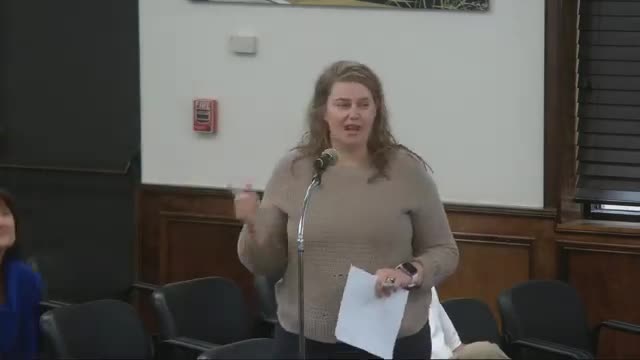Peachtree City residents advocate for new aquatic center amid current facility decline